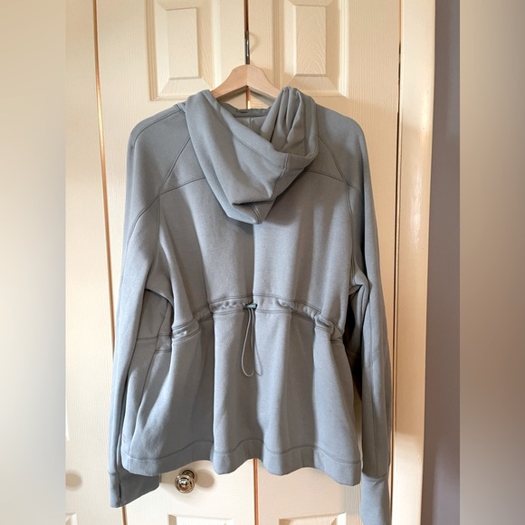 Sweaty Betty hooded sweatshirt with drawstring - Picture 2 of 5